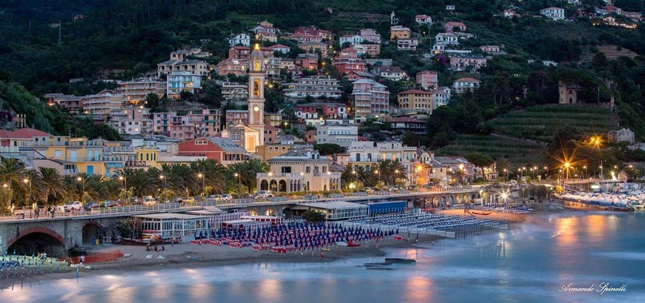 Piccolo Attico Sul Mare Apartment Moneglia Exterior photo